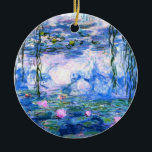 Décoration En Céramique Lys d'eau rose Monet<br><div class="desc">Un ornement de nénuphars rose Monet avec de belles nénuphars roses flottant dans un étang bleu calme avec des nénuphars. Un grand cadeau Monet pour les amateurs d'impressionnisme et d'art français. Impressionnisme nature serein avec de belles fleurs et paysage d'étang pittoresque.</div>