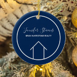 Décoration En Céramique Marine Blue Real Estate Company Noël<br><div class="desc">Cet ornement moderne de Noël de réacteur est fait sur mesure avec le nom de votre entreprise immobilière sous le nom de l'agent dans la typographie chic. Ce cadeau minimaliste vert et blanc présente un dessin simple d'une maison. Vacances contemporaines présentes pour un agent qui travaille pour vous aider à...</div>