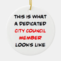 membre du conseil municipal, dédié