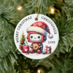 Décoration En Céramique Monogramme joyeux robot de Noël mignon<br><div class="desc">Créez un ornement personnalisé amusant avec les salutations Joyeux Noël et un robot mignon portant un chapeau de Père Noël, tenant un biscuit, assis près d'un arbre de Noël, une tasse de cacao chaud et une boîte cadeau. Ce design est sur un arrière - plan blanc. C'est une idée amusante...</div>
