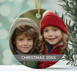 Décoration En Céramique Noël Année photo Moderne minimaliste Gris Gris<br><div class="desc">Vous pouvez ajouter une photo préférée et ajouter l'année pour vous rappeler cette date à travers les années. Si vous souhaitez que ce soit un ornement à deux côtés au lieu d'un côté, copiez et collez simplement vos informations à l'arrière de l'article. Si vous téléchargez vos photos et qu'elles ne...</div>