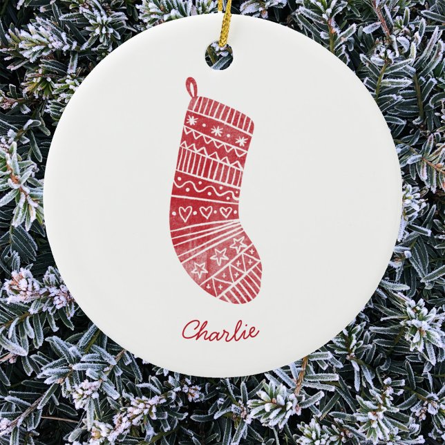 Décoration En Céramique Noël Stocker Nom personnalisé Rouge Blanc (Personalized script name Scandinavian Christmas stocking red and white ornament)