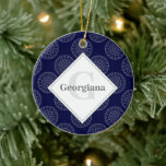 Décoration En Céramique Nom Personnalisé Ditsy Winter Snow Angels Dots Sno<br><div class="desc">Vibes de vacances scandinaves dans notre mandala Ditsy Winter dot dans un motif de pois classique sur un solide arrière - plan bleu minuit utilisant les couleurs de notre palette Marine & Or. Personnalisez avec le nom et l'initiale de votre choix pour faire un cadeau ou un souvenir vraiment mémorable....</div>