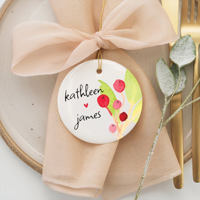 Décoration En Céramique Noms de verdure festive de mariage (Festive Christmas Watercolor Red and Green Greenery Whimsical Names Wedding Ceramic Ornament)