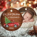 Décoration En Céramique Nos premiers grands-parents de Noël Bois Camion PH<br><div class="desc">Script de pinceau moderne Notre premier Noël en grand-parents Aquarelle Vintage Camion rouge avec ornement d'arbre de Noël - Rustic Country Bois Imprimer - Photo Retour</div>