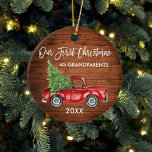 Décoration En Céramique Nos premiers grands-parents de Noël Bois Camion Ro<br><div class="desc">Script de pinceau moderne Notre premier Noël en grand-parents Aquarelle Vintage Camion rouge avec ornement d'arbre de Noël - Rustique Pays Bois Imprimer</div>