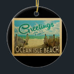 Décoration En Céramique Ocean Isle Beach Vintage voyage<br><div class="desc">Cette carte postale vintage de Greutings From Ocean Isle Beach dispose d'une plage de sable avec une belle eau turquoise de l'océan et au-dessus de la mer,  un ciel bleu avec des nuages blancs lustrés. Dans un style de voyage vintage.</div>