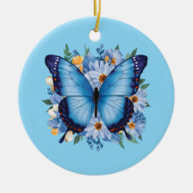 Papillon bleu gracieux sur floral