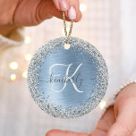 Décoration En Céramique Parties scintillant en argent brossé bleu Nom du m<br><div class="desc">Personnalisez facilement ce design ornemental chic branché avec une jolie parties scintillant brillante en argent sur un arrière - plan métallique brossé bleu.</div>