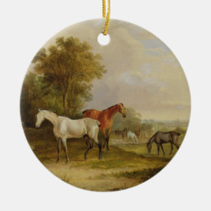 Décoration En Céramique Pâturage de chevaux : Un étalon gris frôlant av