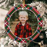 Décoration En Céramique Photo traditionnelle de Noël Plaid<br><div class="desc">L'ornement traditionnel en céramique de Noël est orné d'une belle plaque de Noël rouge et vert.</div>