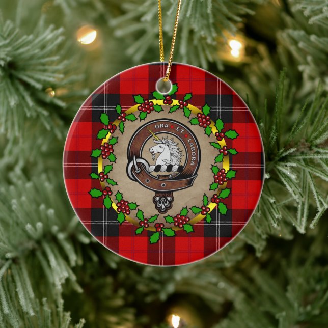 Décoration En Céramique Ramsay Clan Badge & Tartan Noël personnalisé (Arbre)