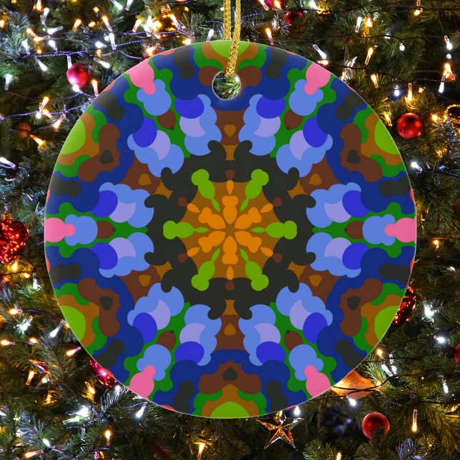 Décoration En Céramique Rétro Mandala Vert bleu et rose (Green Blue and Pink Retro Mandala Ornament by Wormhole Orbital)