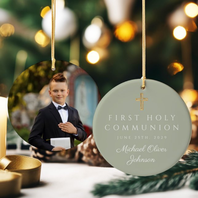 Décoration En Céramique Sage Green Cross Boy First Communion Photo (Sage Green Cross Boy First Communion Photo Ceramic Ornament)