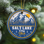Décoration En Céramique Salt Lake City Utah Retro Sunset Souvenirs 60s<br><div class="desc">Salt Lake City Utah Retro Sunset Souvenirs Mountains 60s. Grand design vintage de votre pic ou montagnes favori aux Etats-Unis.Un cadeau idéal pour votre maman ou papa qui aime la nature,  Ski dans l'Utah.</div>