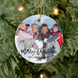 Décoration En Céramique Script de brosse moderne Famille Photo Joyeux Noël<br><div class="desc">Script de pinceau moderne Famille Photo Joyeux ornement de Noël - Photo avant et arrière</div>