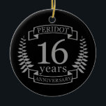 Décoration En Céramique Silver Traditional wedding anniversary 16 ans<br><div class="desc">Un design pour célébrer 16 ans de mariage. Ce design a une couleur gris / argent (la couleur traditionnelle) couleur couleur laurier sur un arrière - plan noir. L'argent est le cadeau traditionnel pour cette occasion. Le texte dit "16 ans d'argent". Un design romantique pour célébrer votre 16e année de...</div>