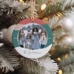 Décoration En Céramique Snowdrift | Colorblock Photo personnalisée<br><div class="desc">Un ornement de Noël moderne et cosy à l'hygge avec une photo préférée sur un arrière - plan de snowdrift en blocs colorés dans des couleurs de vacances inspirées de la nature douce. Personnalisez avec vos noms ou votre nom de famille en-dessous, et l'année de chaque côté. Ajoutez une deuxième...</div>