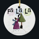 Décoration En Céramique Snowman Fa La La Christmas Keepsaké Orament<br><div class="desc">Un bonhomme de neige bosse le pingouin afin qu'il puisse mettre l'étoile au-dessus de l'arbre et le texte dit "Fa La" sur un bonhomme de neige et de manchot de garde de manchots qui est juste trop mignon!</div>