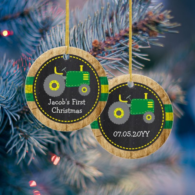 Décoration En Céramique Tracteur vert mignon Premier Noël Faux Wood (Créateur téléchargé)