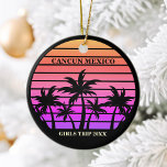 Décoration En Céramique Tropical Palm Trees Rose Black Custom Girp Voyage<br><div class="desc">Un ornement de Noël cool rose vif et palmier noir pour un voyage de filles sur une île tropicale. Doté de beaux palmiers face à un joli coucher de soleil de plage rose. Un service personnalisé parfait pour votre croisière ou votre séjour d'été à la mer.</div>
