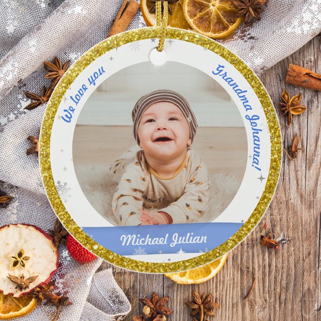 Décoration En Céramique Twin Boys Photos Grand-mère mignonne Premier bébé  (Modern Elegant Cute First Christmas Twin Baby Boys We love you Grandma 2 Photos Snowflakes Golden )