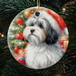 Décoration En Céramique Un chien Havanais à Noël<br><div class="desc">Élevez vos festivités de vacances avec notre charmant chien Havanais dans un ornement en céramique de Noël de Noël de Santa Hat. Ce joli ornement présente un adorable Havanais orné d'un chapeau de Père Noël festif, ajoutant une touche de fantaisie à votre sapin de Noël. Un cadeau parfait pour les...</div>