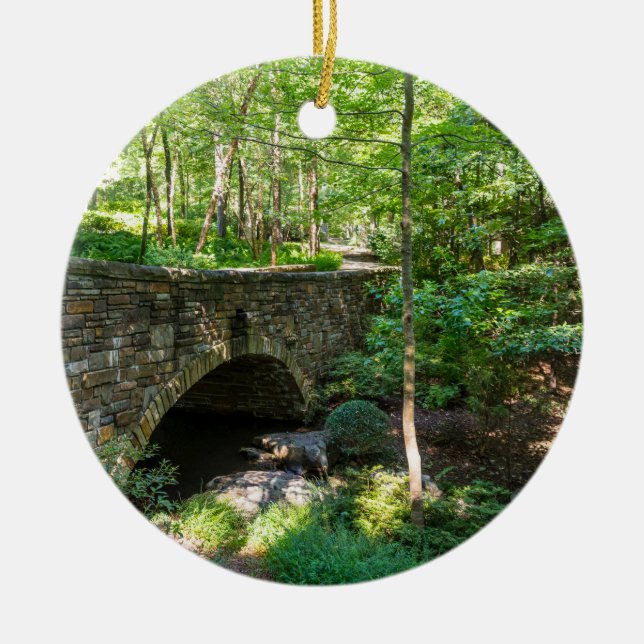 Décoration En Céramique Un pont de sentier forestier (Devant)