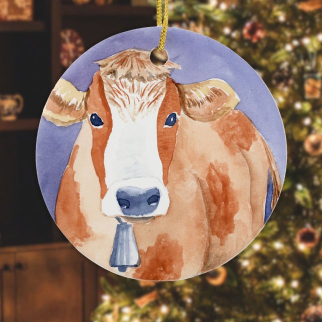 Décoration En Céramique Vache blanche et rouge (série de bêtes amicales) (Cow White and Red Ornament hanging in front of a Christmas tree in a living room)