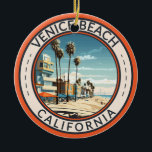 Décoration En Céramique Venice Beach California Bowwalk Travel Art Retro<br><div class="desc">Venice Beach dans un style vectoriel. Venice Beach, en Californie, est une destination emblématique de la Californie du Sud, connue pour sa promenade, ses rues animées et son atmosphère animée. Situé à Los Angeles, c'est un carrefour de créativité et de divertissement en bord de plage, attirant des visiteurs du monde...</div>