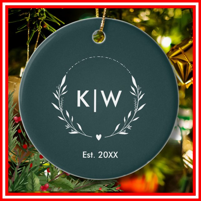 Décoration En Céramique Vert forêt et blanc | Monogramme d'initiales moder (Créateur téléchargé)