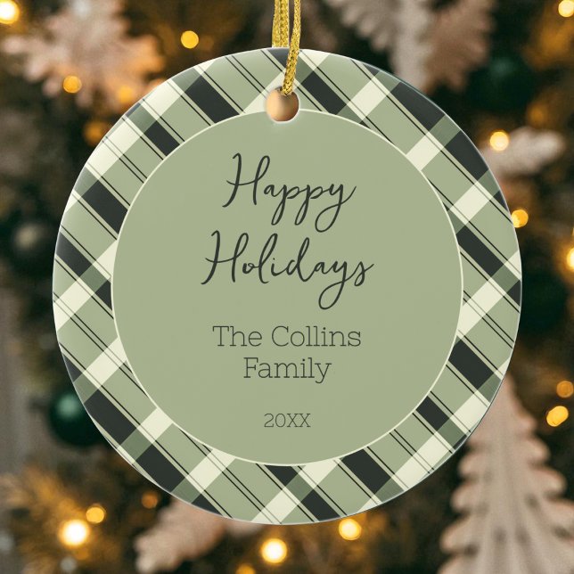 Décoration En Céramique Vert Plaid Motif moderne Script Joyeux Vacances (Green Plaid Pattern Modern Script Happy Holidays Ceramic Ornament)