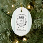Décoration En Céramique Vintage Français Famille Crest Aqua Grain Sack Str<br><div class="desc">Célébrez la saison avec ce monogramme vintage, d'inspiration française et chic à la crête de famille, flanqué de doux rayures bleu aqua, qui lui donne une véritable ambiance rustique. décorations arbres de Noël. Personnalisez-le avec votre nom de famille, lettre, année et une photo de famille au dos pour une touche...</div>