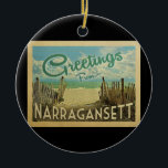 Décoration En Céramique Vintage voyage de plage de Narragansett<br><div class="desc">Ce design de carte postale vintage de Greutages From Narragansett comprend une plage de sable avec une belle eau turquoise de l'océan et au-dessus de la mer,  un ciel bleu avec des nuages blancs lustrés. Dans un style de voyage vintage.</div>