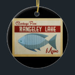 Décoration En Céramique Vintage voyage de poisson Rangeley Lake Maine<br><div class="desc">Le design de voyage vintage du lac Rangeley dans le Maine présente un poisson bleu amusant aux accents rouges et une ambiance rétro des années 1960.</div>