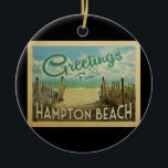 Décoration En Céramique Vintage voyage Hampton Beach<br><div class="desc">Ce design de carte postale vintage de Greutings From Hampton Beach dispose d'une plage de sable avec une belle eau turquoise de l'océan et au-dessus de la mer,  un ciel bleu avec des nuages blancs lustrés. Dans un style de voyage vintage.</div>