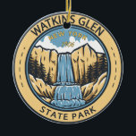Décoration En Céramique Watkins Glen State Park New York Badge Vintage<br><div class="desc">Illustration du parc national Watkins Glen State Park. Le parc se trouve dans le village de Watkins Glen,  au sud du lac Seneca,  dans le comté de Schuyler,  dans la région des Finger Lakes de New York.</div>