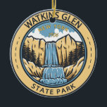 Décoration En Céramique Watkins Glen State Park New York Badge Vintage<br><div class="desc">Illustration du parc national Watkins Glen State Park. Le parc se trouve dans le village de Watkins Glen,  au sud du lac Seneca,  dans le comté de Schuyler,  dans la région des Finger Lakes de New York.</div>