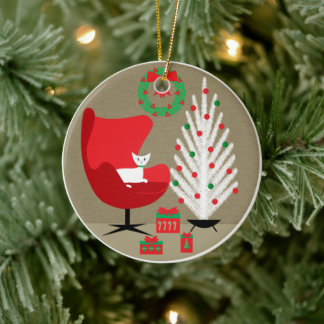 Décoration En Céramique White Cat in Mid Century Christmas Room