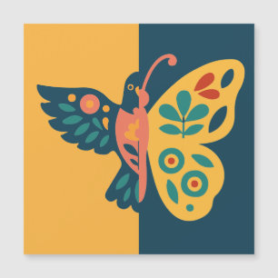 Décoration papillon colorée avec éléments floraux