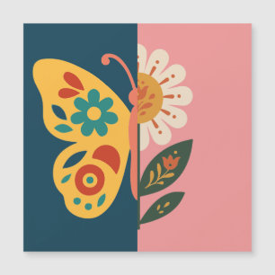 Décoration papillon colorée avec éléments floraux