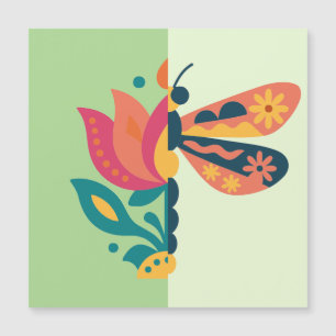 Décoration papillon colorée avec éléments floraux