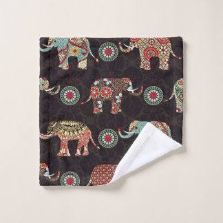 Decorative Elephant Pattern Bath Towel