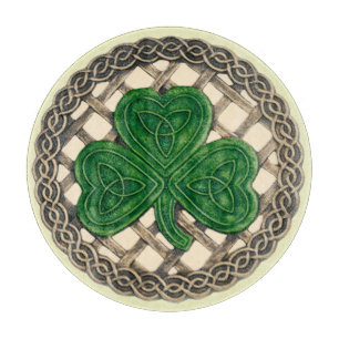 Découper Shamrock Beige Sur Planche À Découpe Céltic Knots