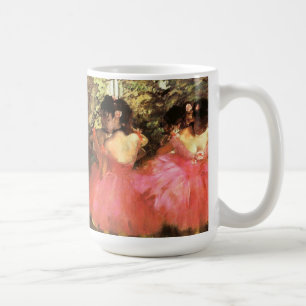 Dégazez les danseurs dans la tasse rose