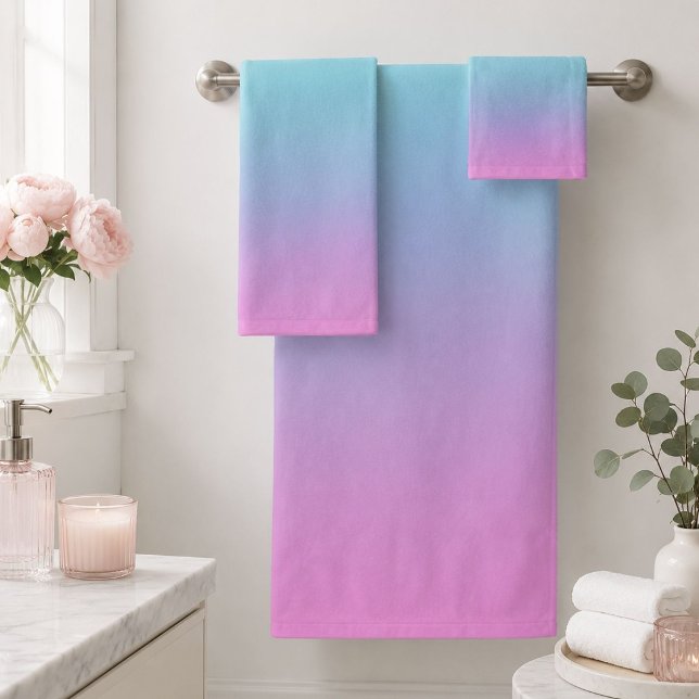 Dégradé de couleurs de sirène violet rose aqua omb (SPring colors gradient purple pink aqua ombre bath towel set)