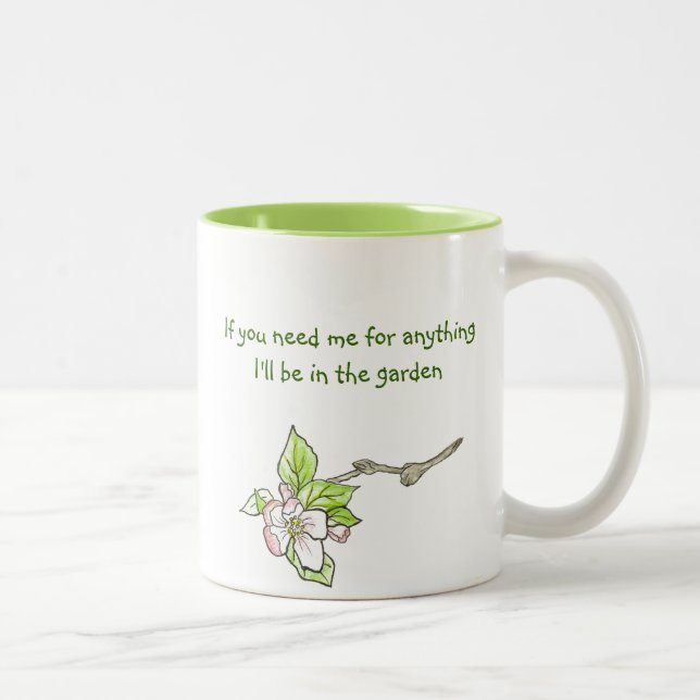 Dehors dans le jardin Mug (Droit)
