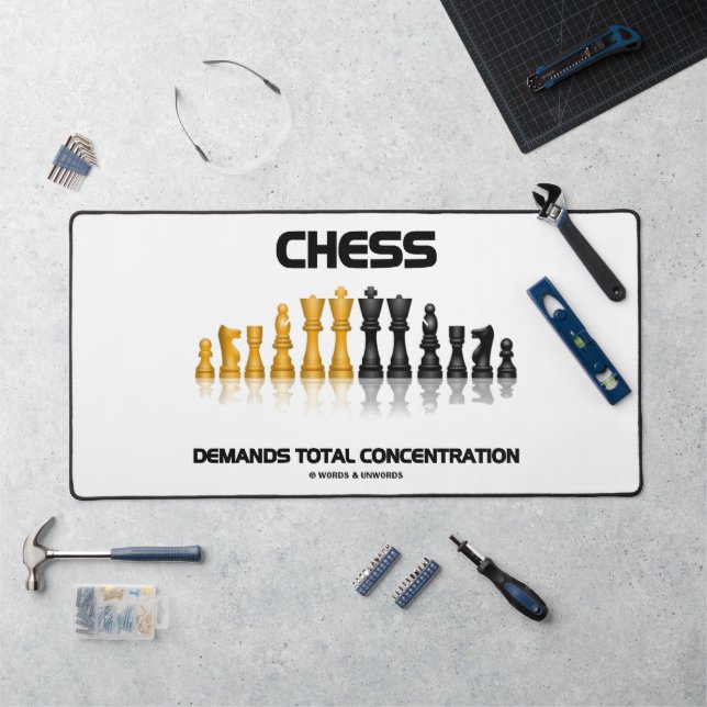 Demande d'échecs Concentration totale Jeu d'échecs (Poste de travail)