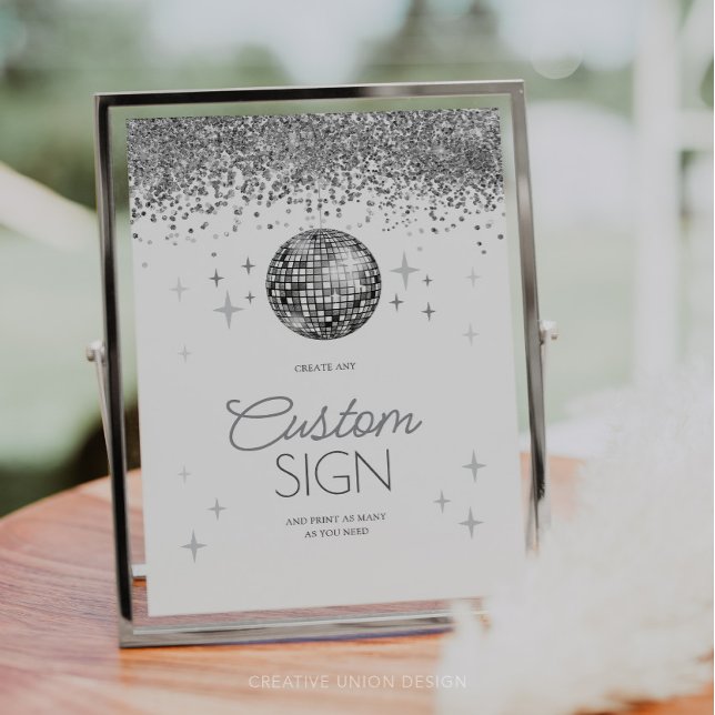 Dernière discothèque du réveillon de l'année Conne (Last Disco of the Year)