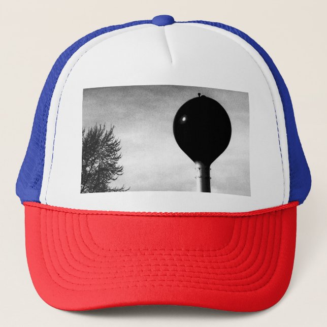 DERRIÈRE LE CASQUETTE À 8 BALLES (Devant)